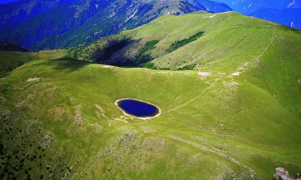 嘉明湖 ( Jiaming Lake,Taiwan）