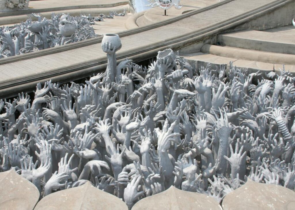 Wat Rong Khun,white temple