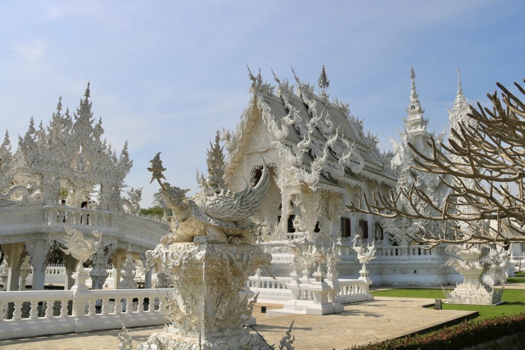 Wat Rong Khun,white temple