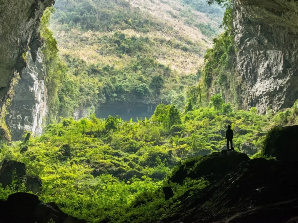 韓松洞 ( Hang Son Doong, Vietnam)